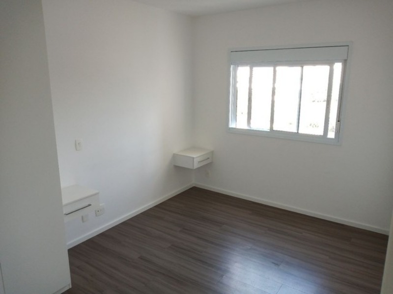 Apartamento à venda com 2 quartos, 67m² - Foto 10