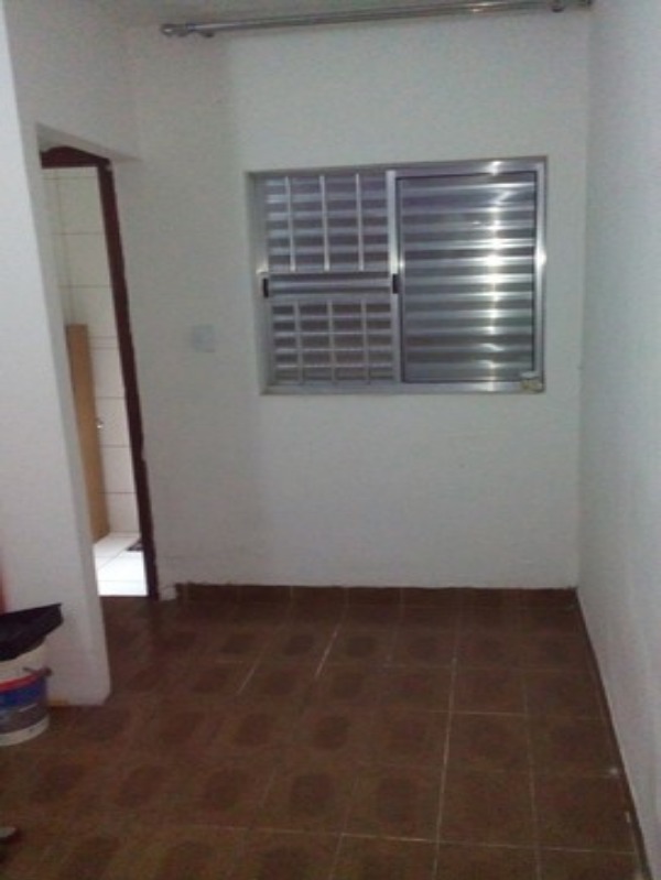 Casa à venda com 4 quartos, 150m² - Foto 2