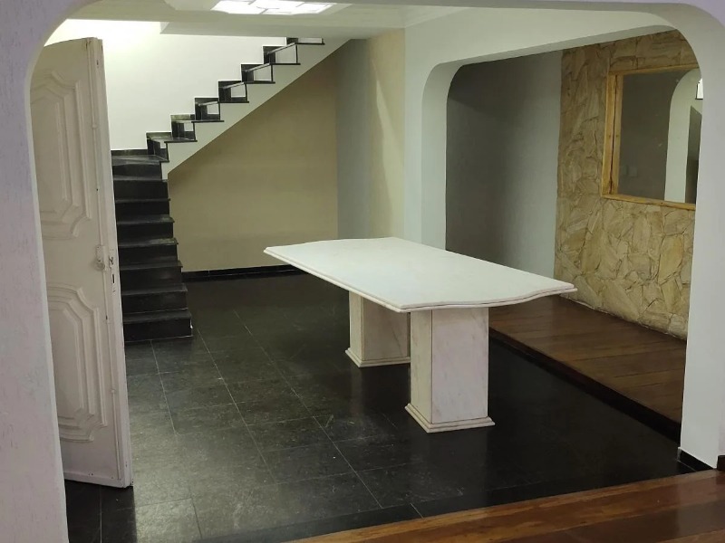 Casa à venda com 5 quartos, 138m² - Foto 6