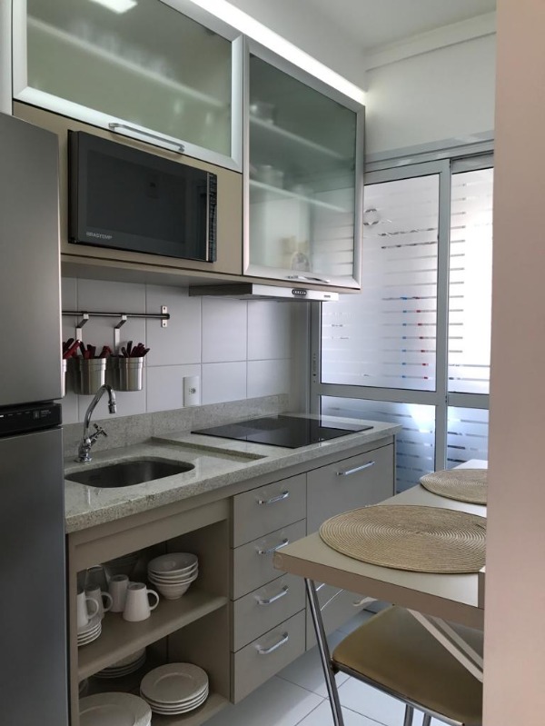 Apartamento à venda com 1 quarto, 42m² - Foto 7