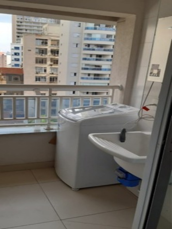 Apartamento à venda com 1 quarto, 40m² - Foto 13