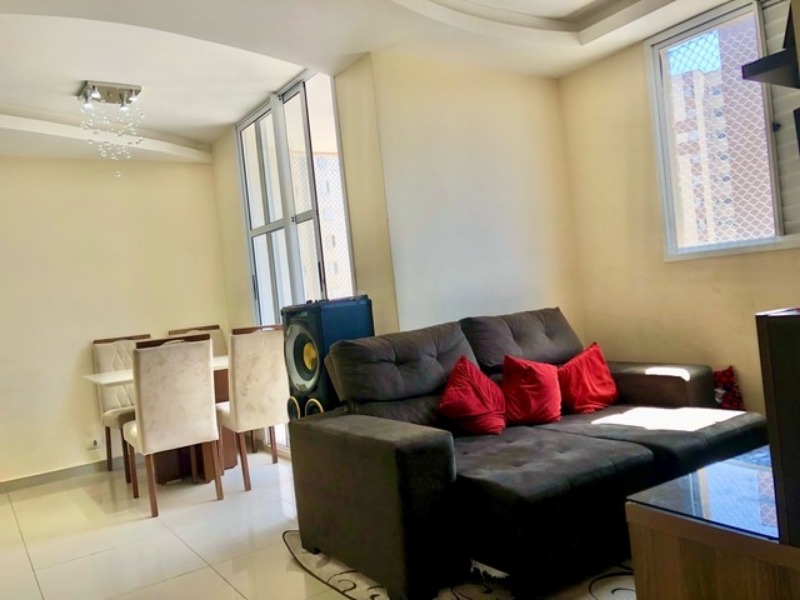 Apartamento à venda com 2 quartos, 61m² - Foto 4