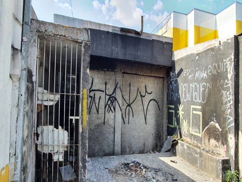 Loteamento e Condomínio, 168 m² - Foto 1