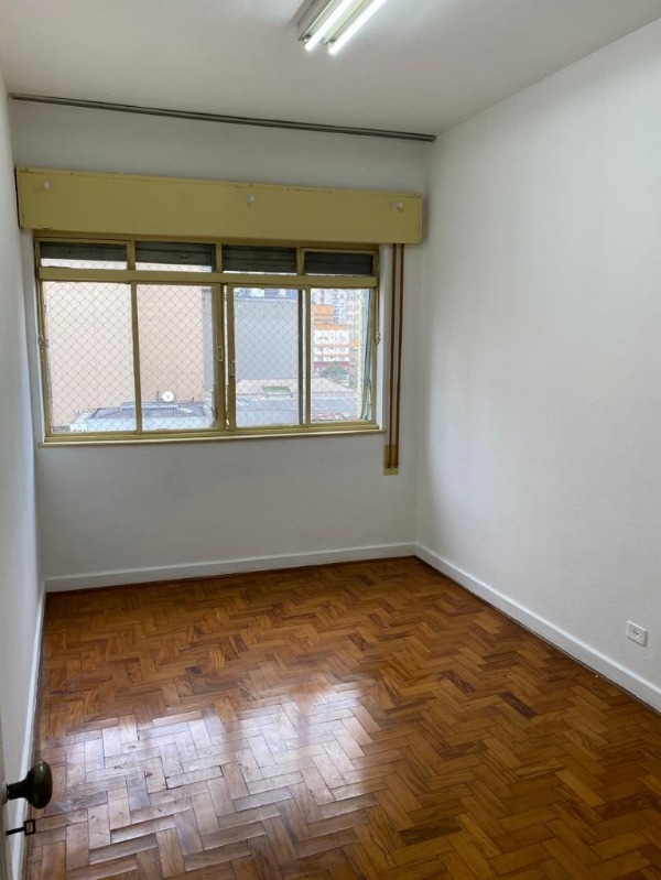 Apartamento à venda com 2 quartos, 90m² - Foto 2