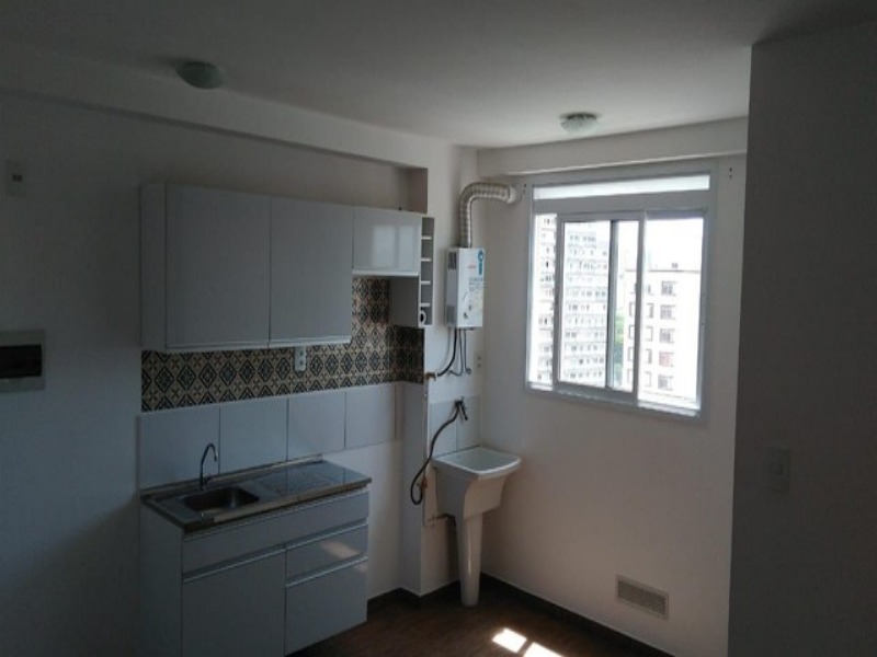 Apartamento à venda com 1 quarto, 30m² - Foto 2