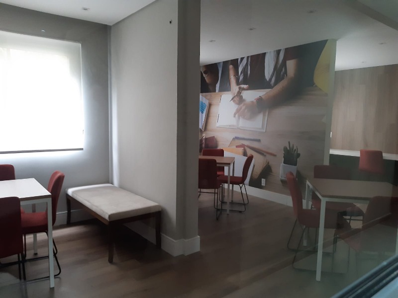 Apartamento à venda com 2 quartos, 42m² - Foto 17