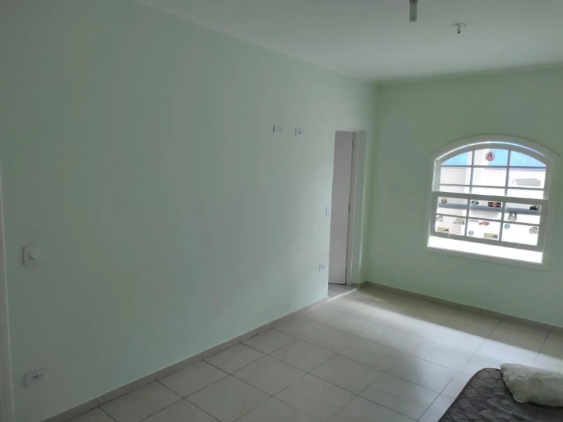 Casa à venda com 5 quartos, 138m² - Foto 11