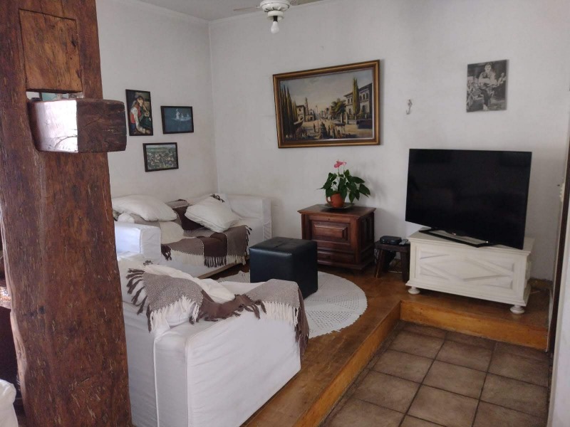 Apartamento à venda com 3 quartos, 210m² - Foto 2