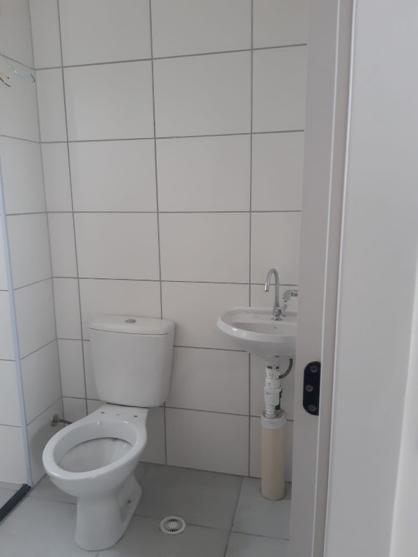 Apartamento à venda com 2 quartos, 42m² - Foto 11