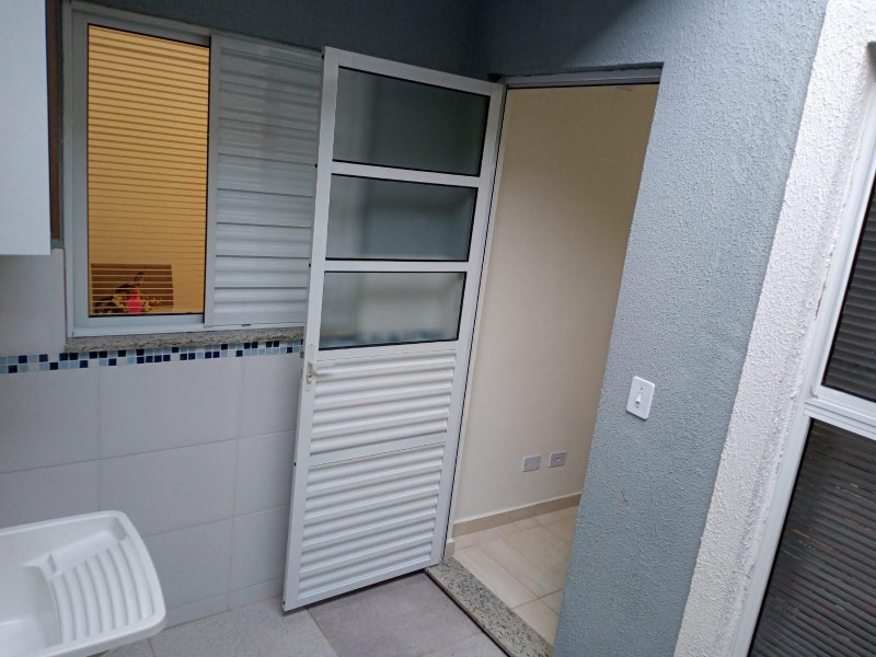 Apartamento à venda com 2 quartos, 35m² - Foto 14