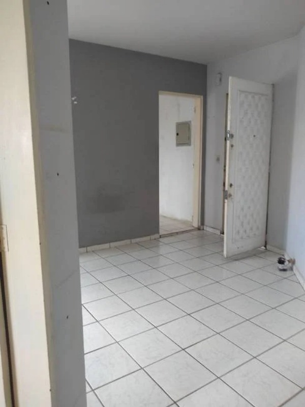 Apartamento à venda com 1 quarto, 43m² - Foto 4