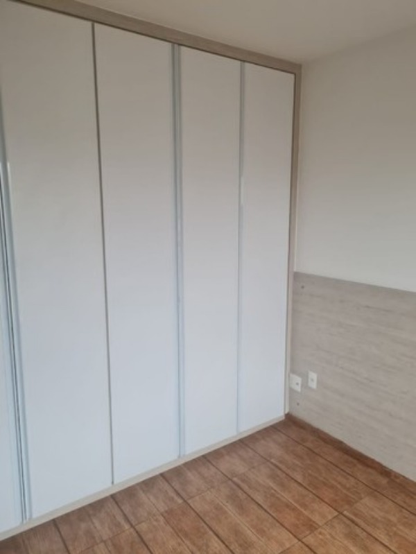 Apartamento à venda com 1 quarto, 32m² - Foto 4