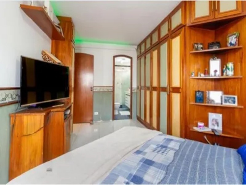 Apartamento à venda com 3 quartos, 220m² - Foto 4