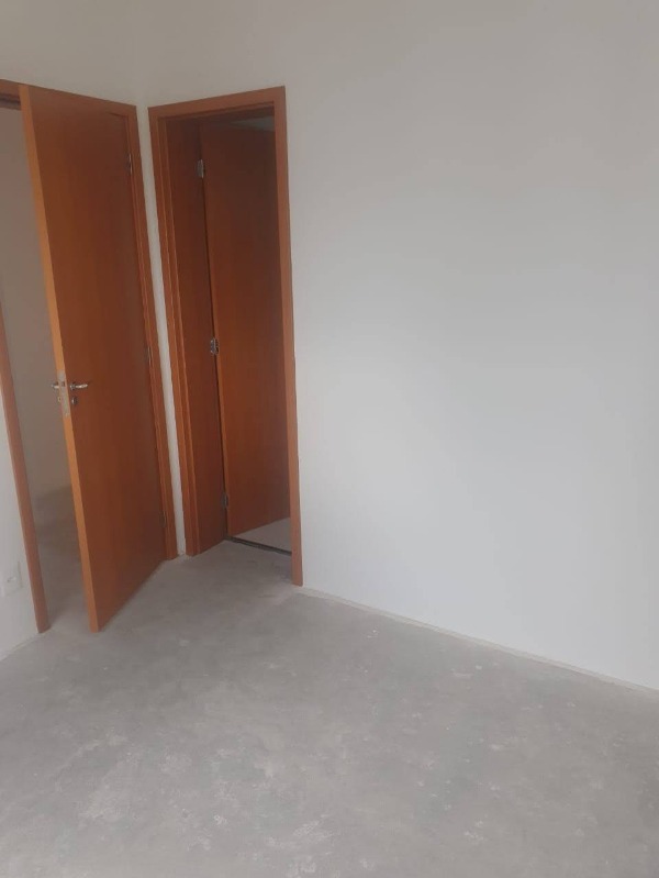 Apartamento à venda com 3 quartos, 134m² - Foto 9