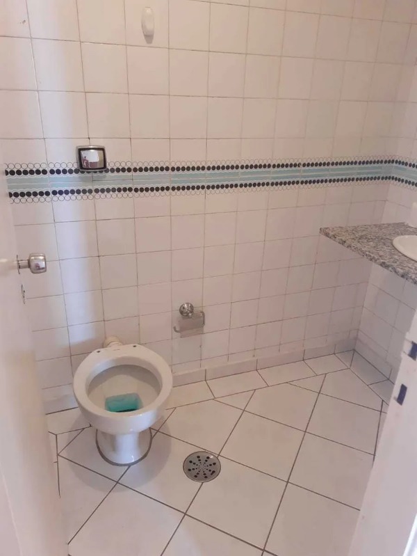 Apartamento à venda com 2 quartos, 68m² - Foto 7