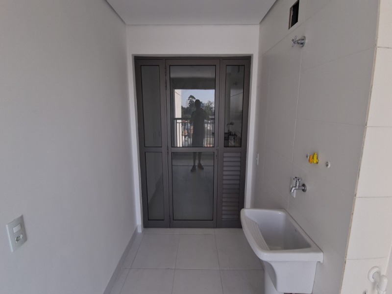 Apartamento à venda com 3 quartos, 159m² - Foto 12