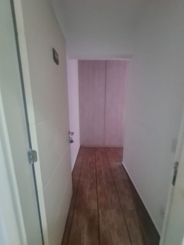 Apartamento à venda com 1 quarto, 32m² - Foto 13