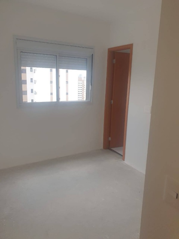 Apartamento à venda com 3 quartos, 134m² - Foto 15