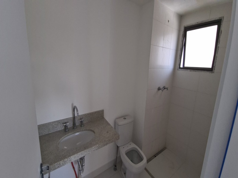 Apartamento à venda com 3 quartos, 159m² - Foto 15