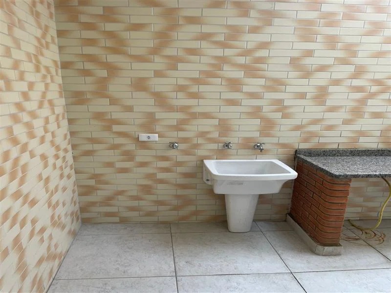 Casa à venda com 3 quartos, 108m² - Foto 23