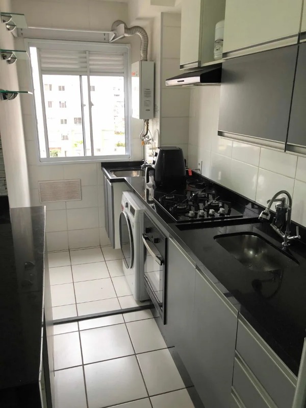 Apartamento à venda com 2 quartos, 40m² - Foto 15