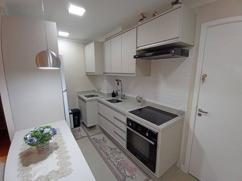 Apartamento à venda com 1 quarto, 35m² - Foto 4