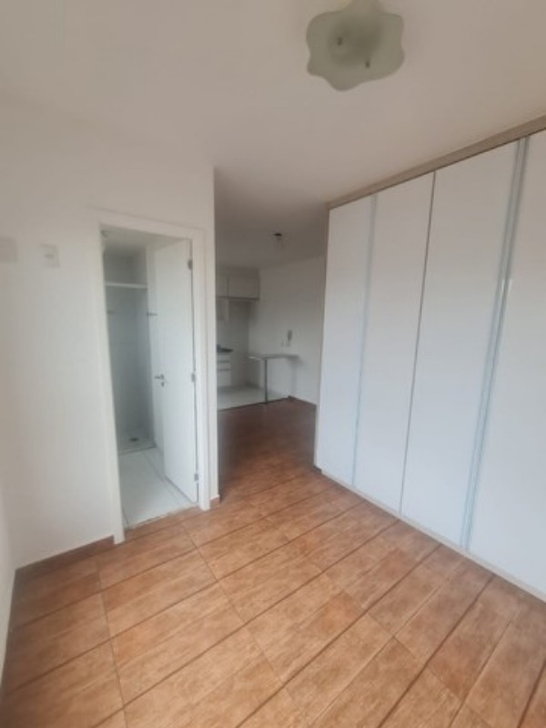 Apartamento à venda com 1 quarto, 32m² - Foto 10