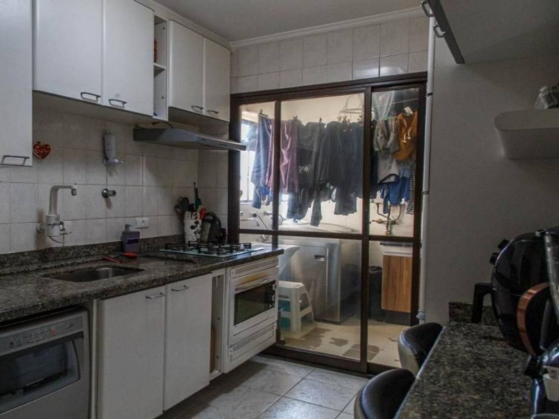 Apartamento à venda com 3 quartos, 79m² - Foto 6