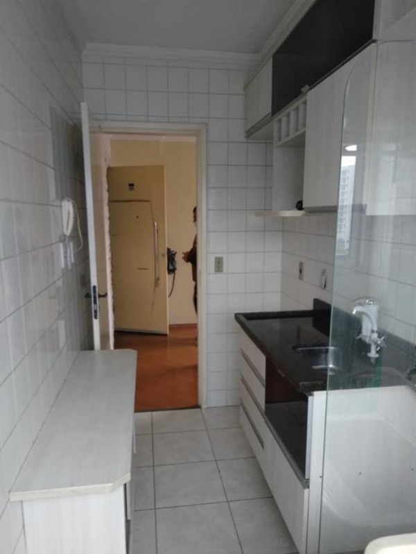 Apartamento à venda com 2 quartos, 44m² - Foto 10