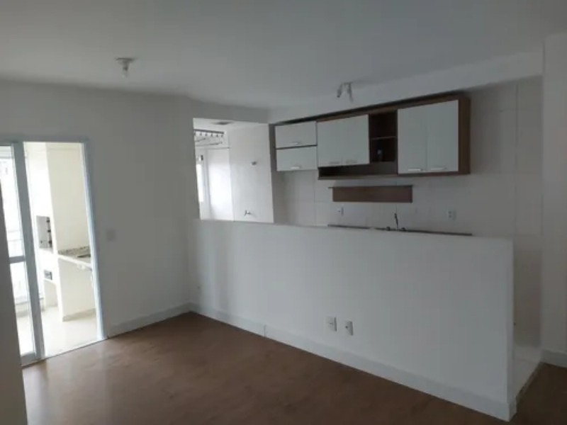 Apartamento à venda com 2 quartos, 65m² - Foto 1