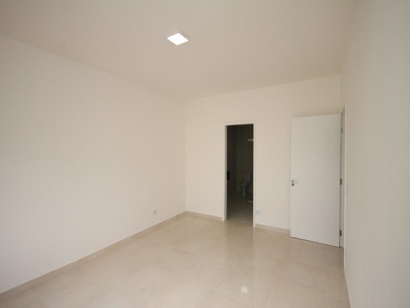 Apartamento à venda com 3 quartos, 137m² - Foto 6