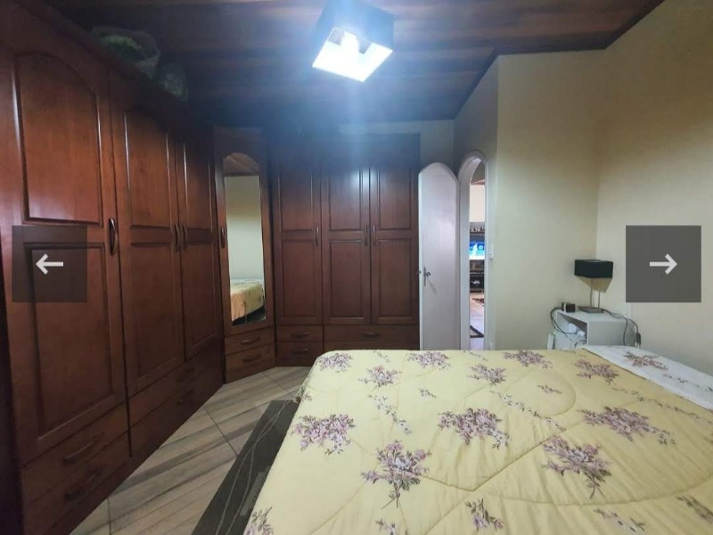 Casa à venda com 2 quartos, 120m² - Foto 11