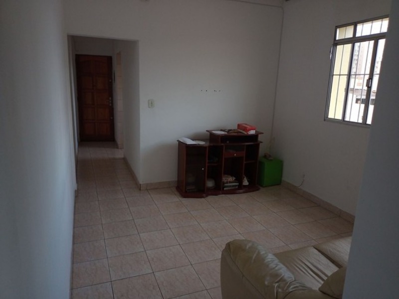 Apartamento à venda com 2 quartos, 66m² - Foto 1