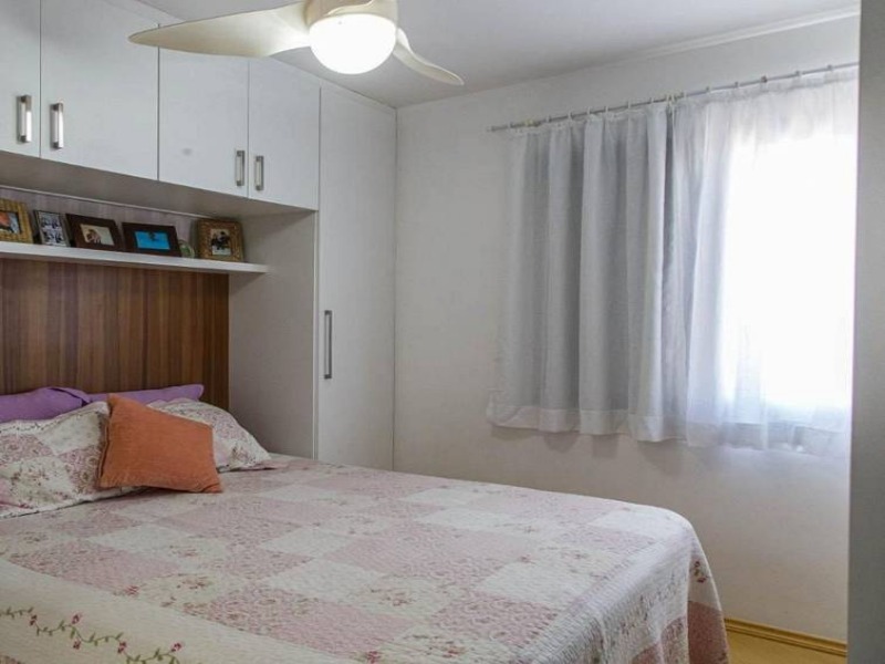 Apartamento à venda com 3 quartos, 79m² - Foto 4