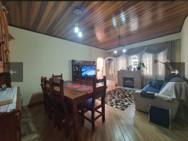 Casa à venda com 2 quartos, 120m² - Foto 4