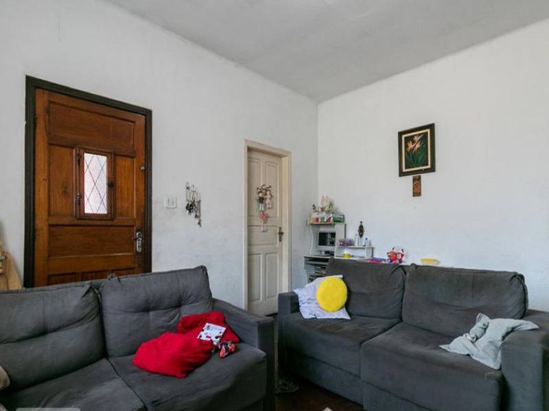 Casa à venda com 3 quartos, 180m² - Foto 4