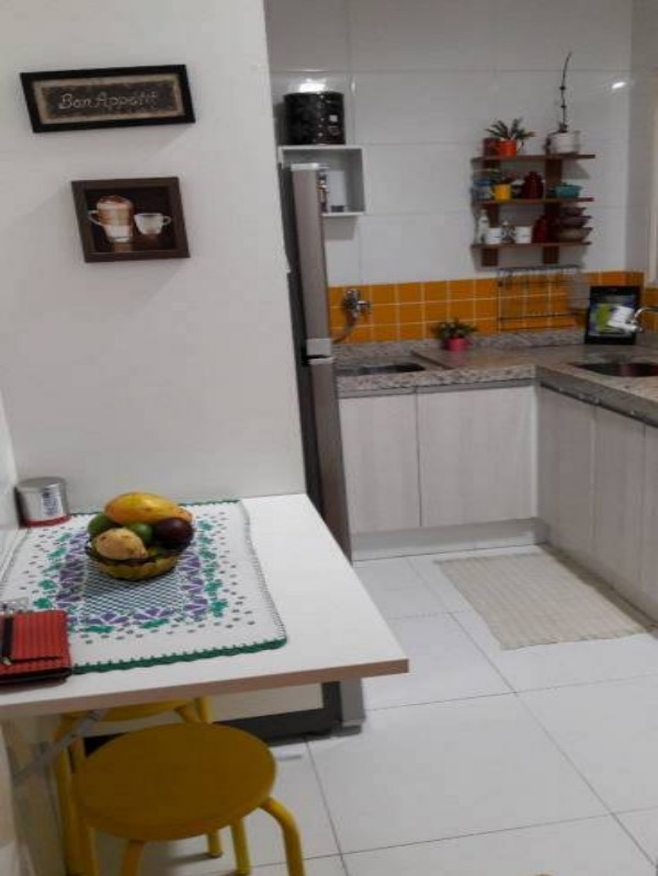 Apartamento à venda com 2 quartos, 49m² - Foto 13