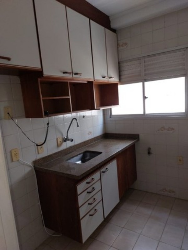 Apartamento à venda com 1 quarto, 42m² - Foto 3