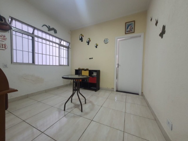 Casa à venda com 4 quartos, 150m² - Foto 8