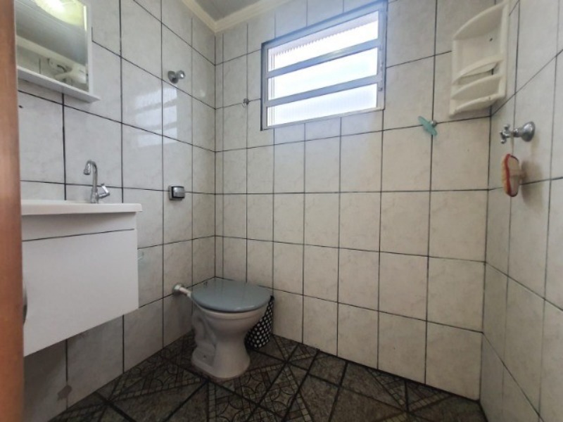 Casa à venda com 4 quartos, 150m² - Foto 13