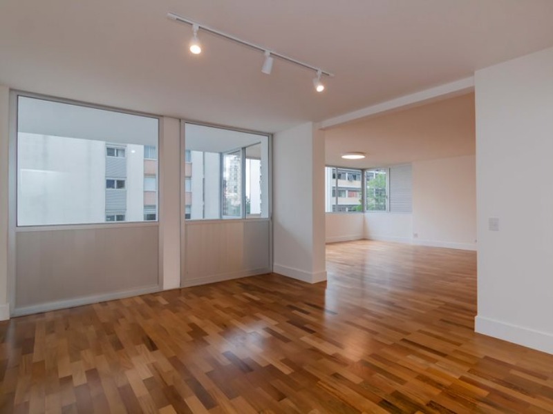 Apartamento à venda com 3 quartos, 270m² - Foto 9