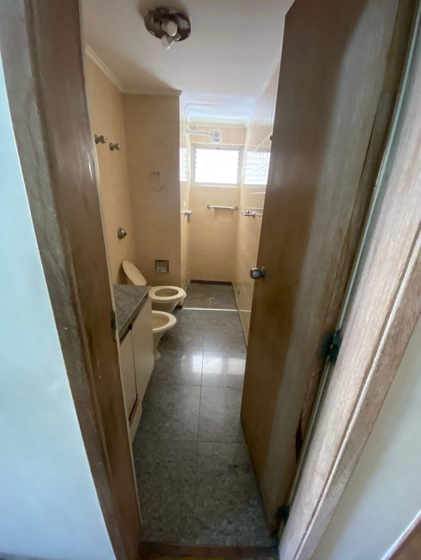 Apartamento à venda com 4 quartos, 200m² - Foto 8