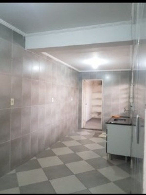 Casa à venda com 4 quartos, 100m² - Foto 11