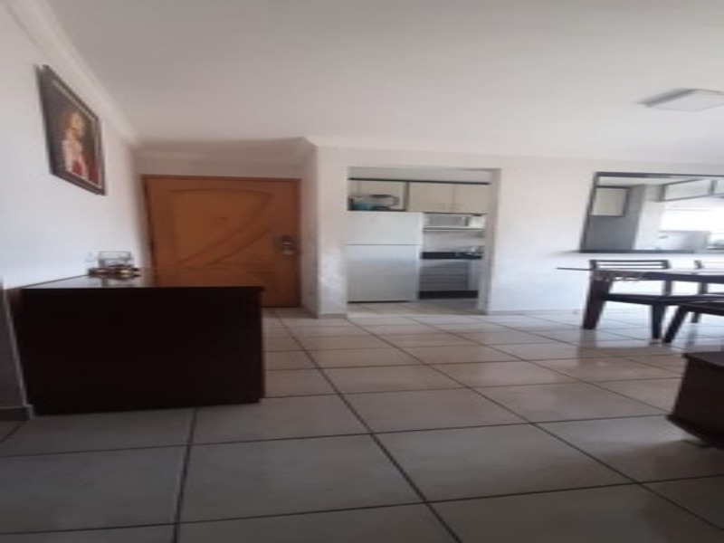 Apartamento à venda com 3 quartos, 55m² - Foto 2