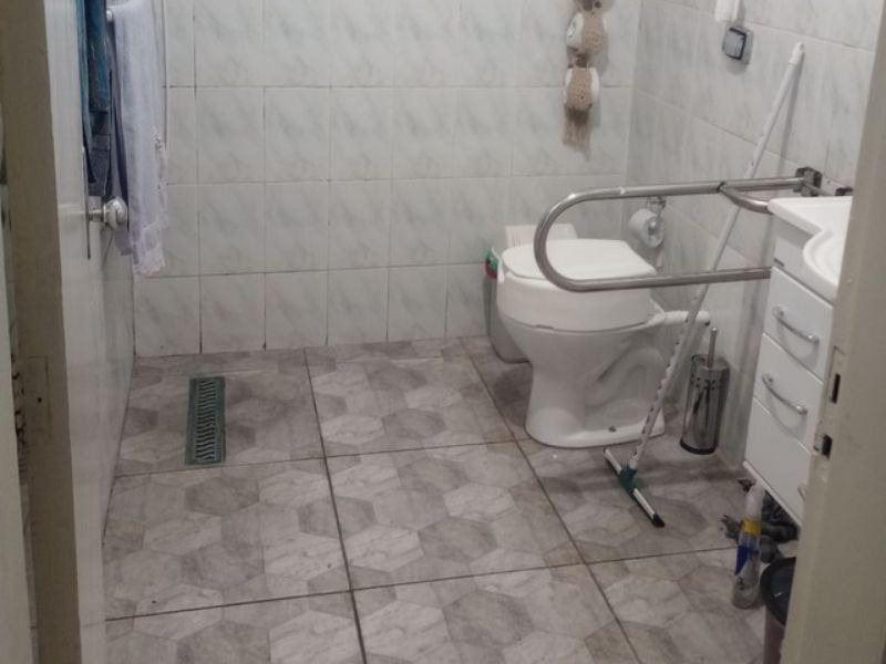 Casa à venda com 3 quartos, 200m² - Foto 16