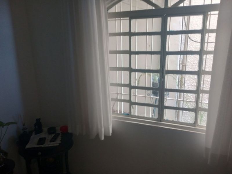 Casa à venda com 3 quartos, 200m² - Foto 10