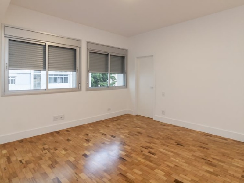 Apartamento à venda com 3 quartos, 270m² - Foto 14