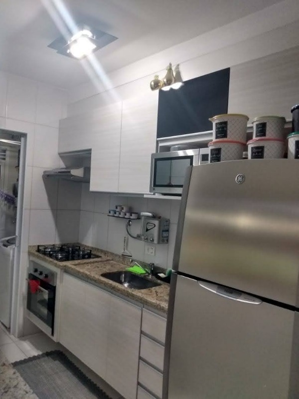 Apartamento à venda com 2 quartos, 56m² - Foto 18