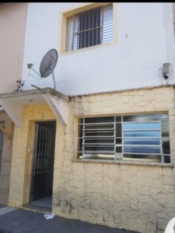 Casa à venda com 4 quartos, 100m² - Foto 17