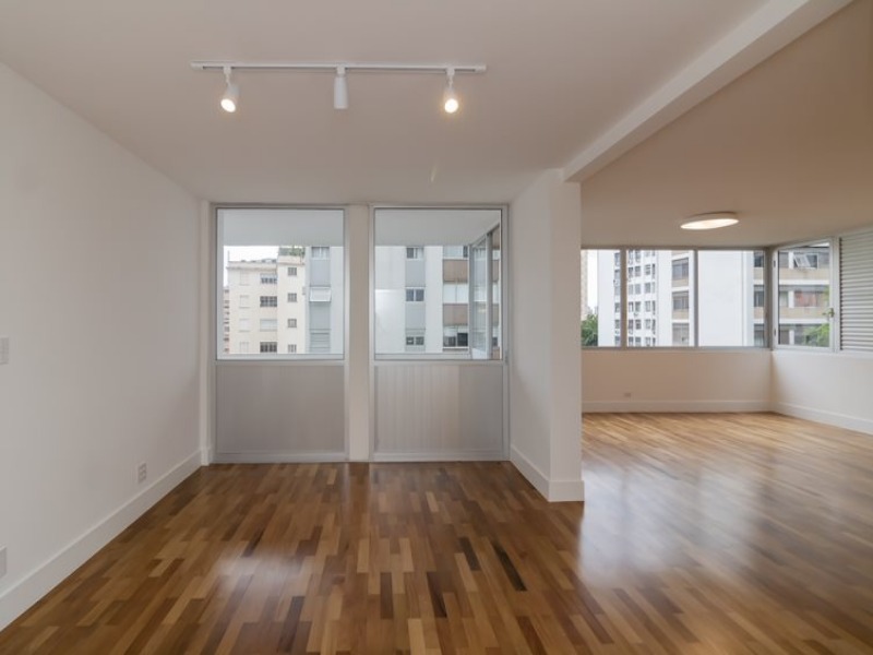 Apartamento à venda com 3 quartos, 270m² - Foto 11